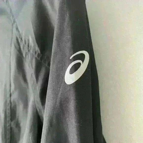 ASICS  - Hooded Running Jacket - Picture 4 of 5